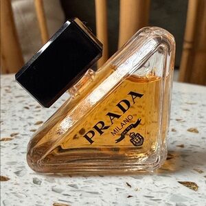 Prada Paradoxe Fragrance Mini